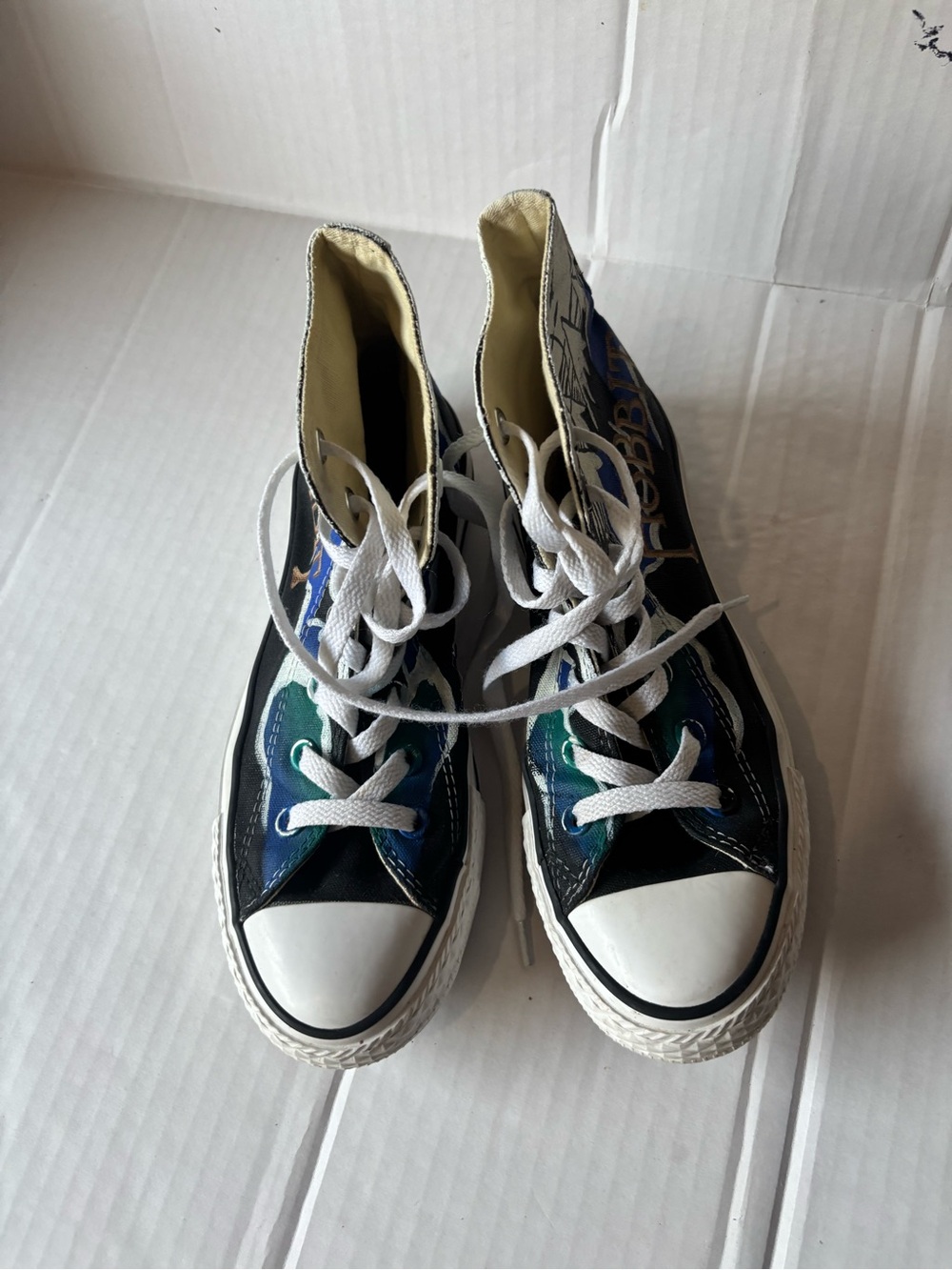 Converse The Hobbit shoes Men’s 5 Women’s 7 - Picture 4 of 7